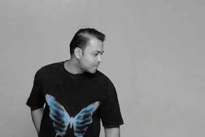Ashkan Dian: portrait