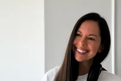 Kelly Mazur: portrait of the DJ